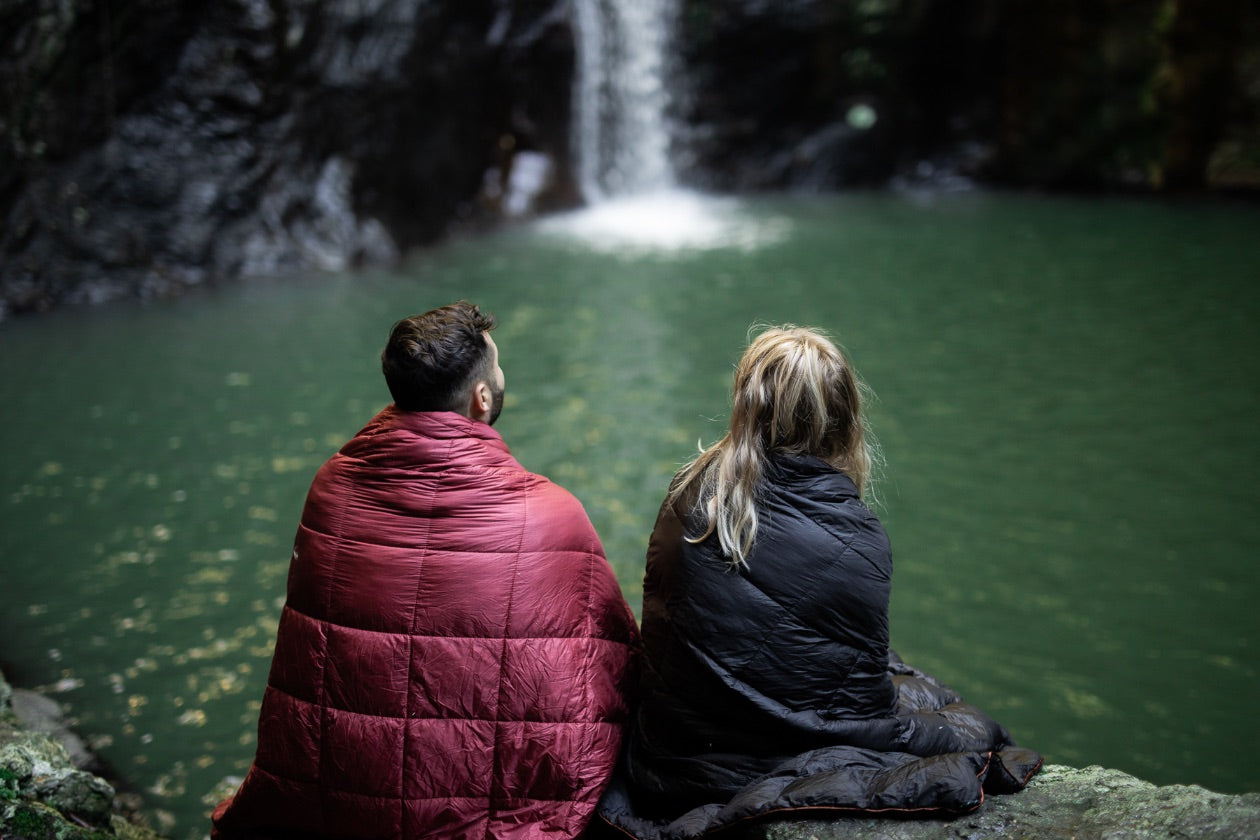 Sustainable Down - Puffy Blanket x 2 - Couples Combo